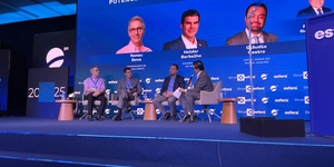 Unveil 8a21a6f614db065bb1ca2c21a5c803aede783f93e5277febbd47f37d9dbae4ca