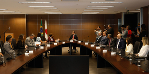 Unveil 8a21a6f614db065bb1ca2c21a5c803aede783f93e5277febbd47f37d9dbae4ca