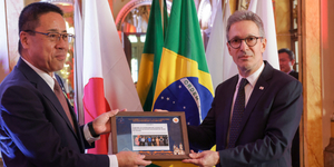 Unveil 8a21a6f614db065bb1ca2c21a5c803aede783f93e5277febbd47f37d9dbae4ca