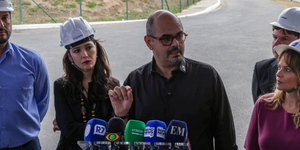 Unveil 8a21a6f614db065bb1ca2c21a5c803aede783f93e5277febbd47f37d9dbae4ca