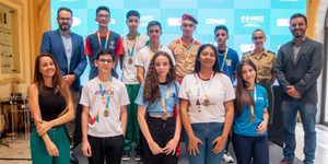 Unveil 8a21a6f614db065bb1ca2c21a5c803aede783f93e5277febbd47f37d9dbae4ca