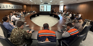 Unveil 8a21a6f614db065bb1ca2c21a5c803aede783f93e5277febbd47f37d9dbae4ca