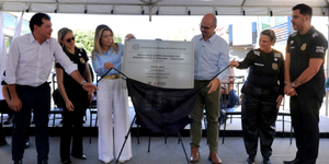 Unveil 8a21a6f614db065bb1ca2c21a5c803aede783f93e5277febbd47f37d9dbae4ca