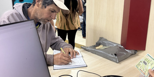 Unveil 8a21a6f614db065bb1ca2c21a5c803aede783f93e5277febbd47f37d9dbae4ca