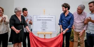 Unveil 8a21a6f614db065bb1ca2c21a5c803aede783f93e5277febbd47f37d9dbae4ca