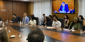 Unveil 8a21a6f614db065bb1ca2c21a5c803aede783f93e5277febbd47f37d9dbae4ca