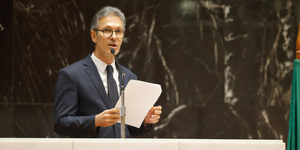 Unveil 8a21a6f614db065bb1ca2c21a5c803aede783f93e5277febbd47f37d9dbae4ca