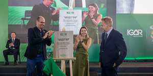 Unveil 8a21a6f614db065bb1ca2c21a5c803aede783f93e5277febbd47f37d9dbae4ca