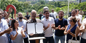 Unveil 8a21a6f614db065bb1ca2c21a5c803aede783f93e5277febbd47f37d9dbae4ca