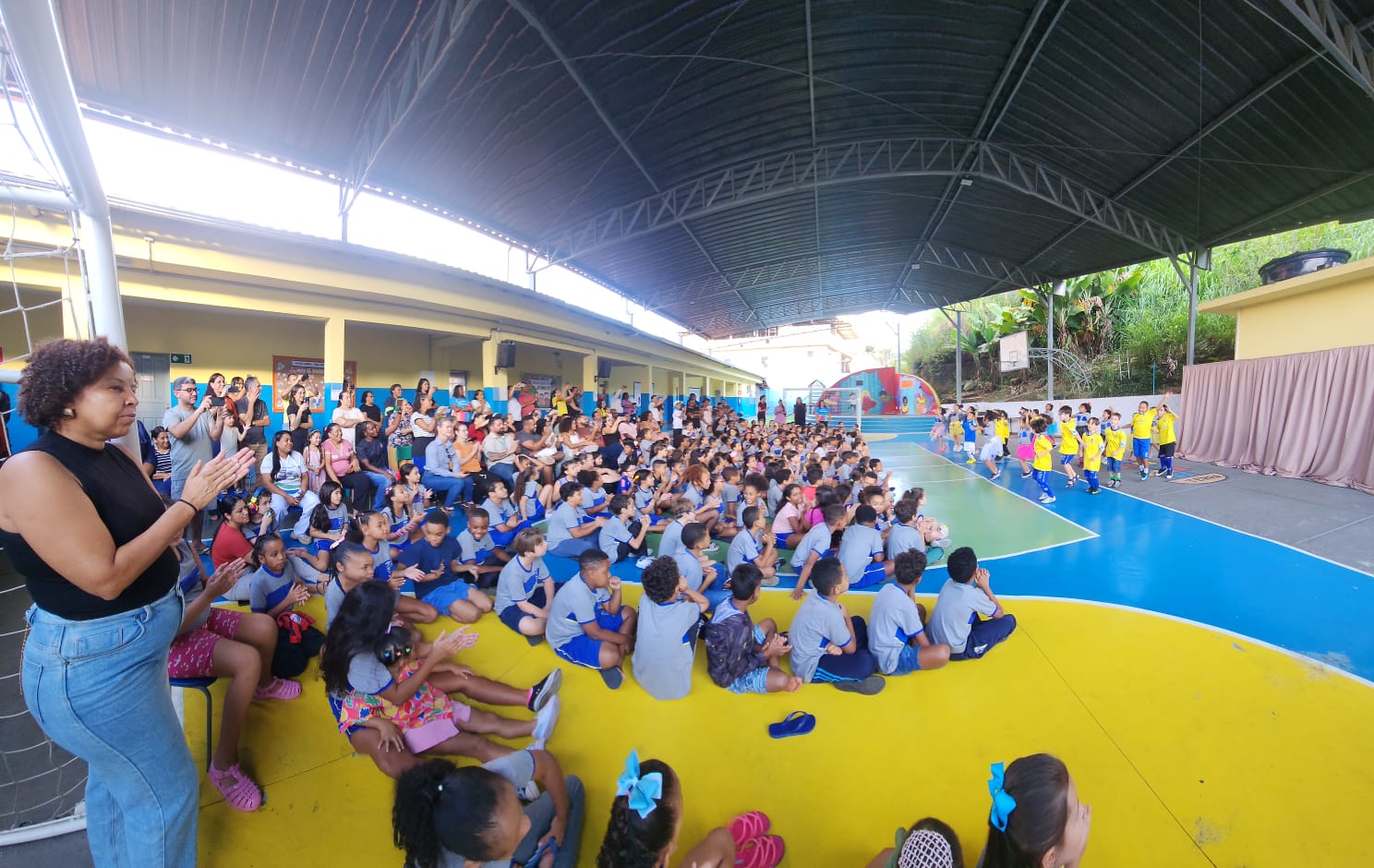 Escolas estaduais de Minas transformam a Copa do Mundo em aprendizado